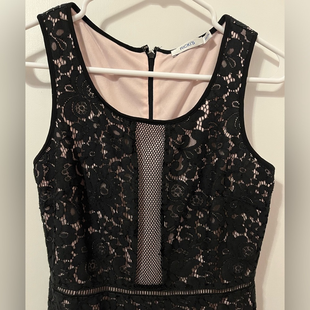 3/$20. Black lace over Blush Peplum top